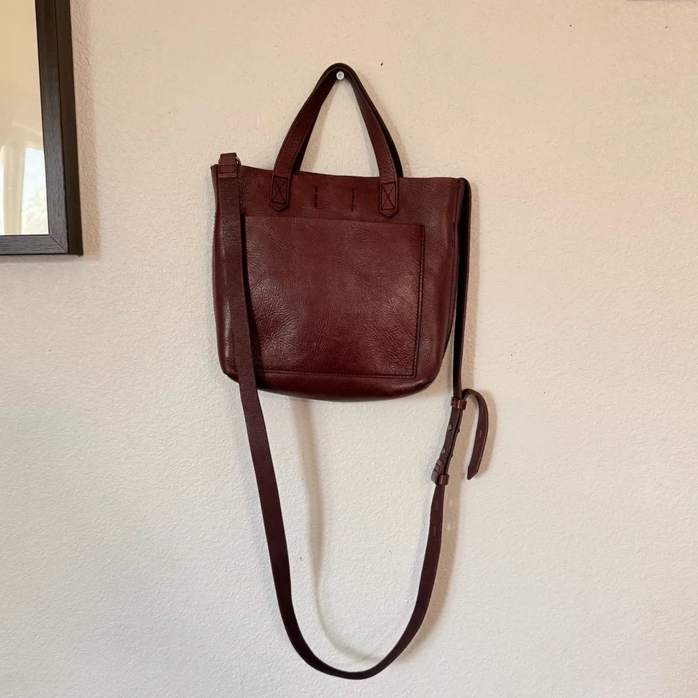 Madewell Small Transport Bag in Dark Cabernet - Picture 4 of 12